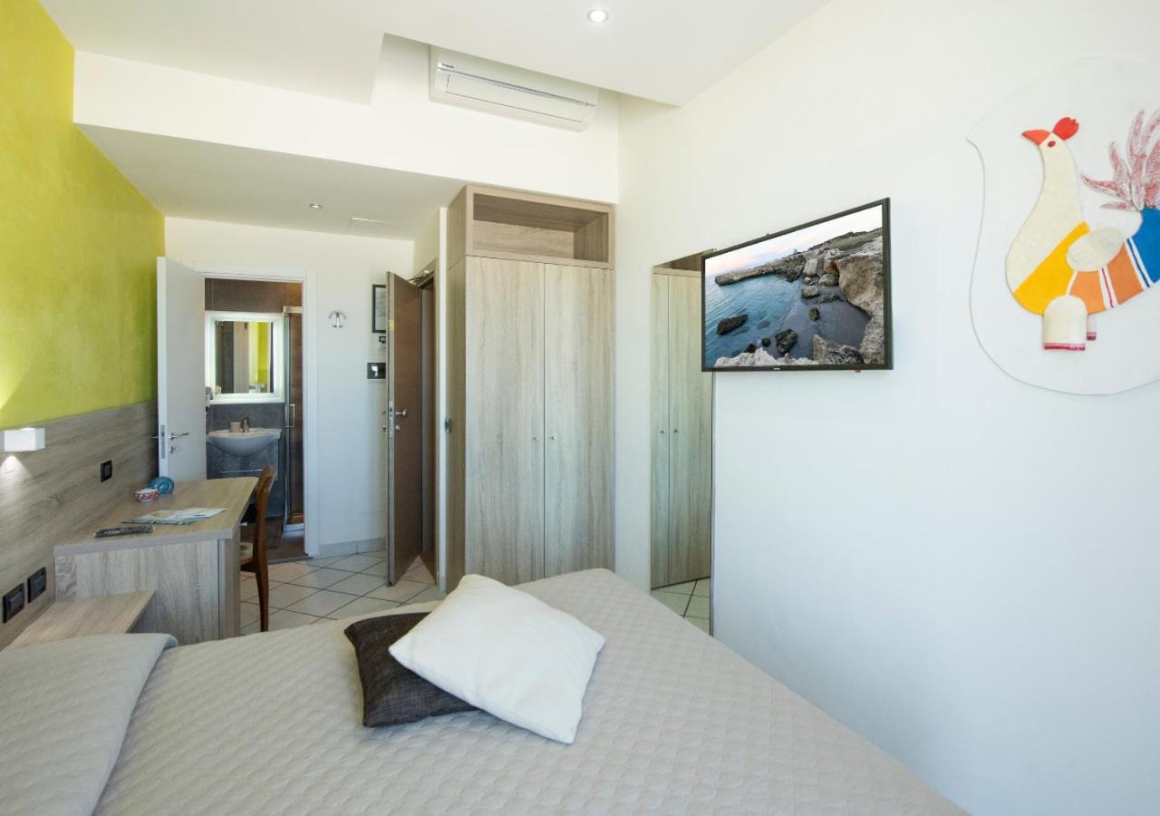Hotel Da Romano San Foca Buitenkant foto